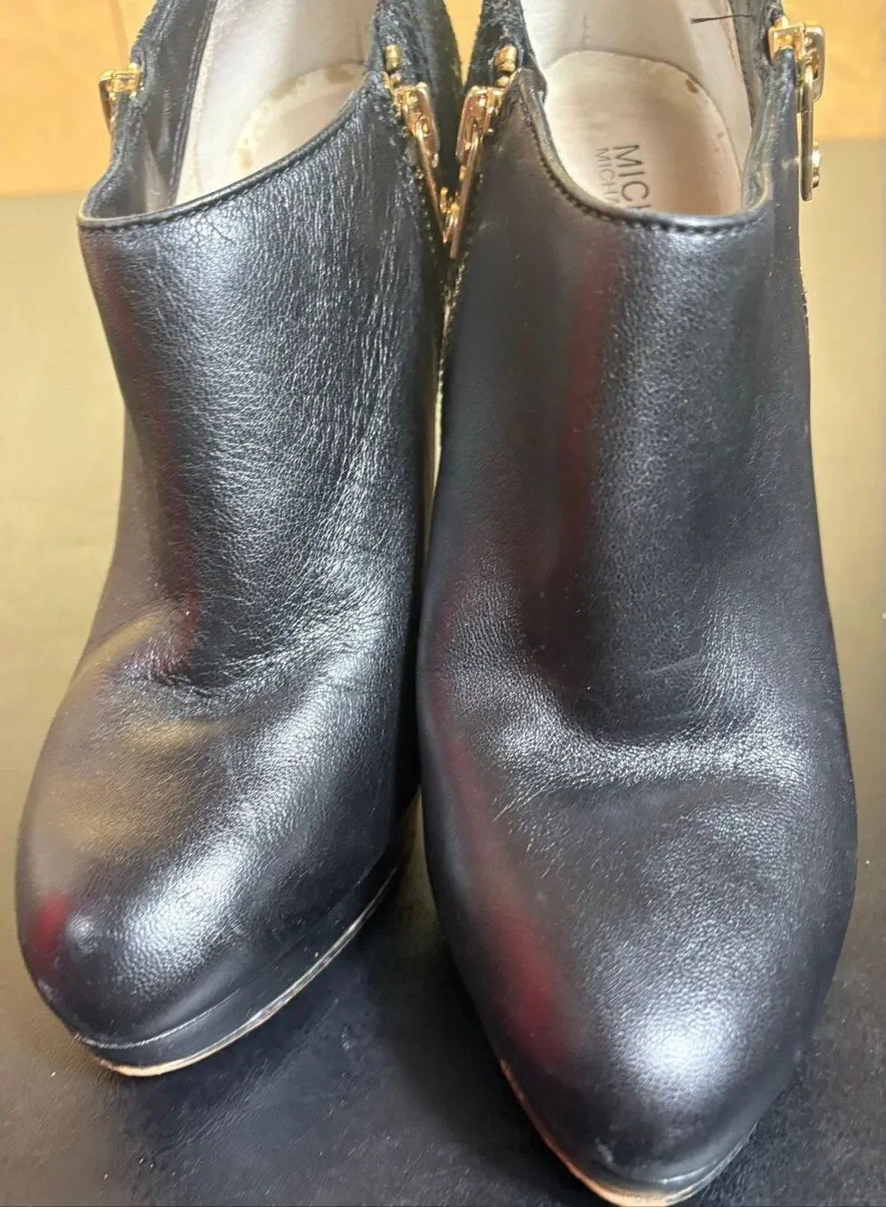 MICHAEL KORS Black Leather Platform High Heel Ankle Booties Size 9.5